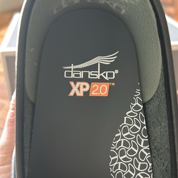 Dansko patent Camo clogs size 39  NWT - Picture 10 of 10